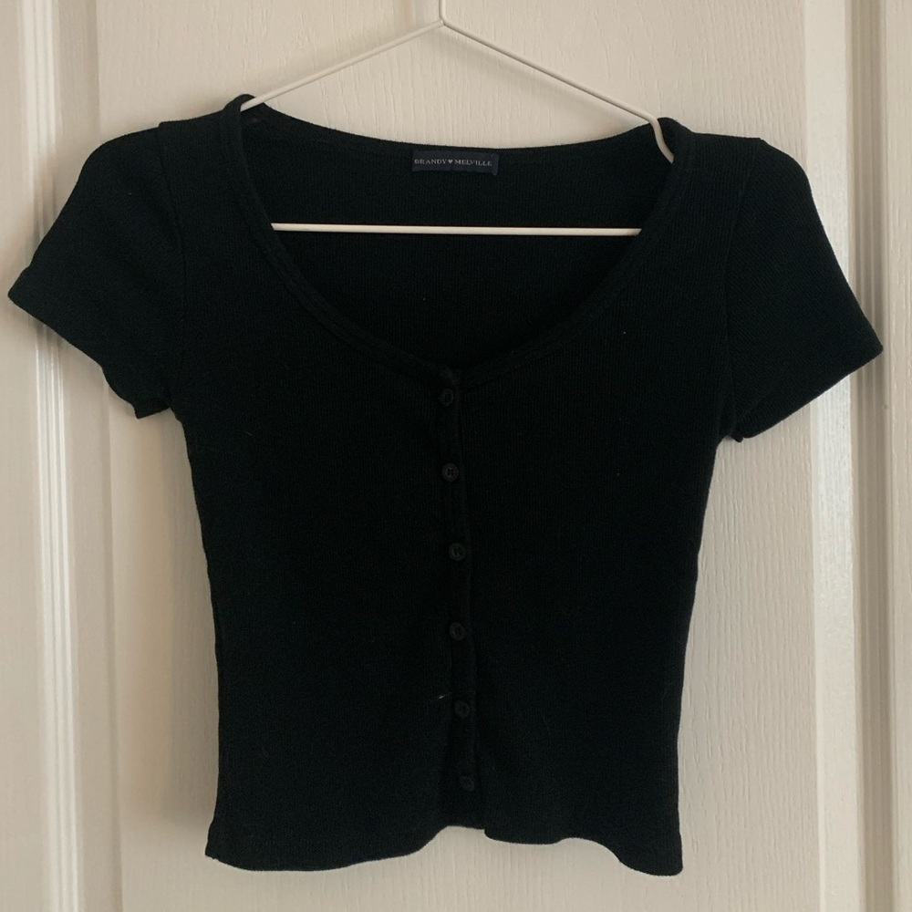 BRANDY MELVILLE BLACK ZELLY TOP